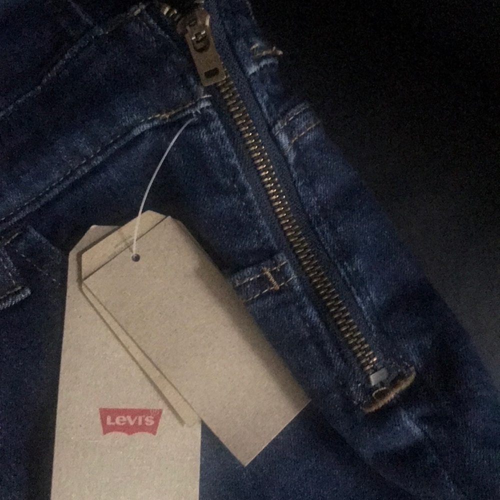 Levi’s skinny overall .